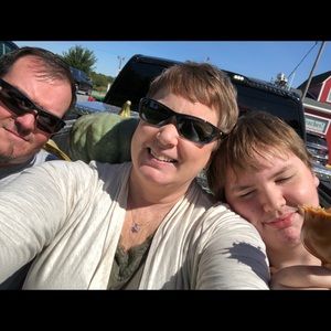 Meet your Posher, Dawn